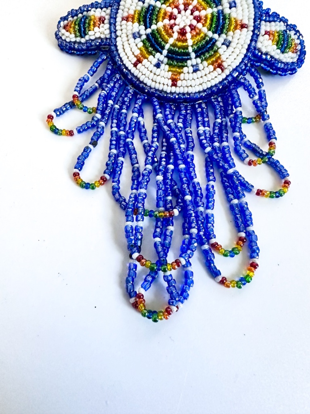 Handcrafted Native American-style Seed Bead Medallion Hair Clip - Picture 3 of 7